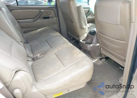 2004 Toyota Sequoia Sr5 V8 из США, поврежденный, VIN 5TDZT34A54S233006